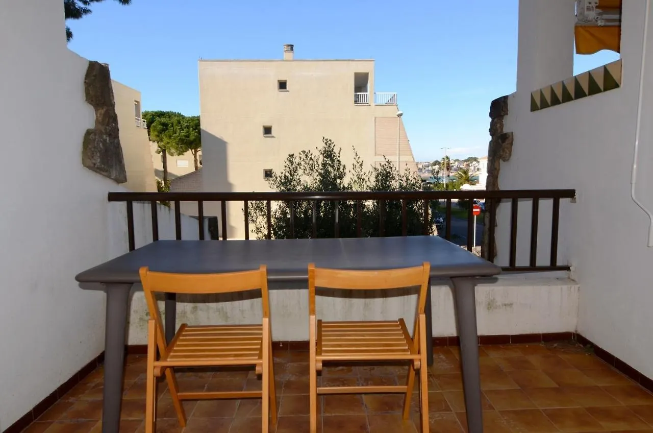Pueblo Amarres Ba-101 Apartment L'Escala